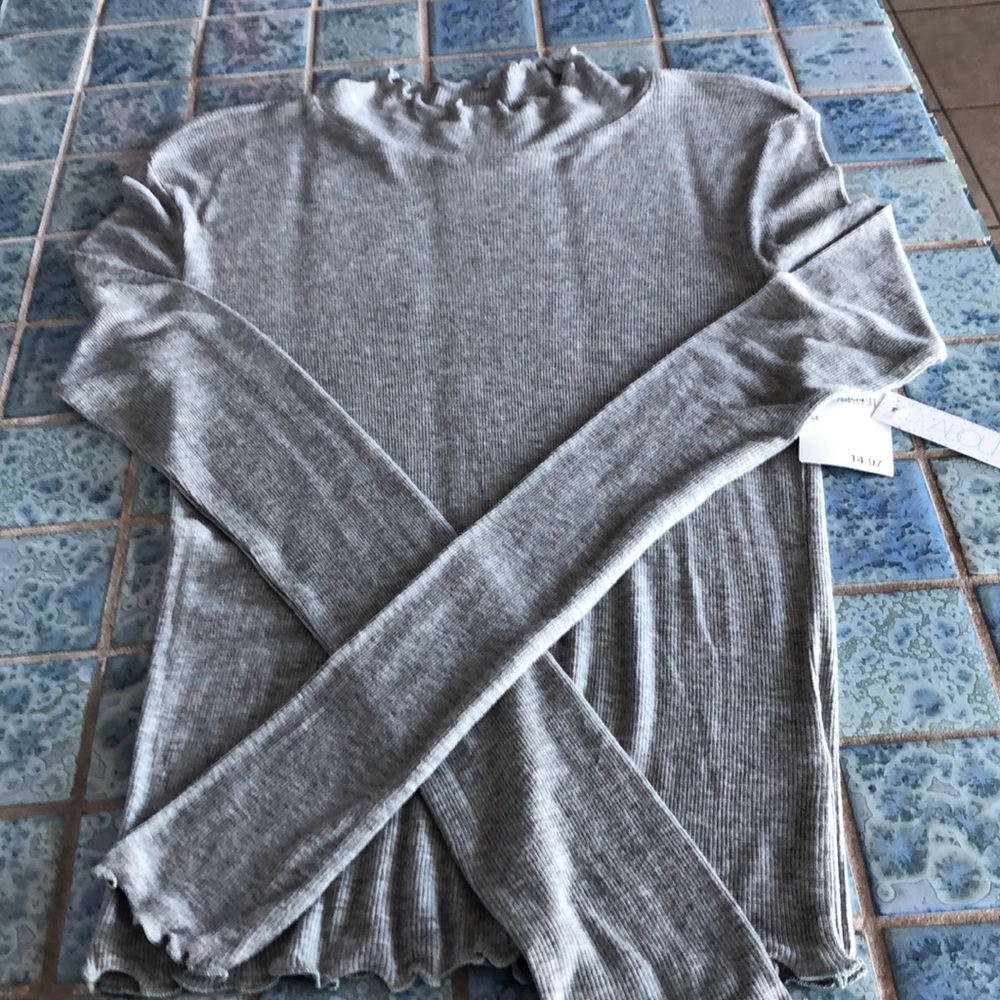 Women top